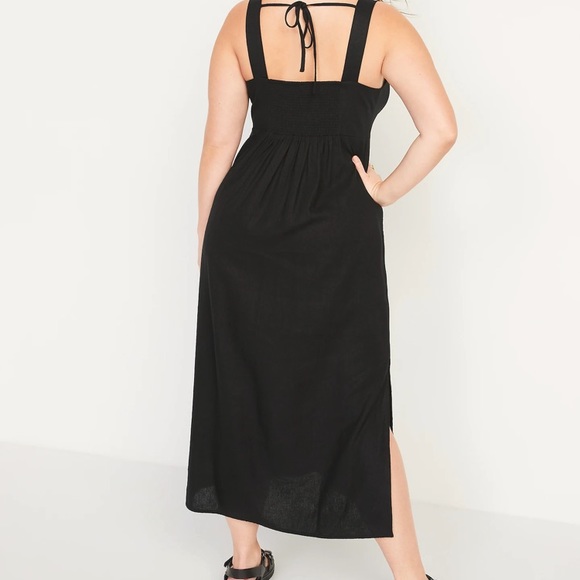 Sleeveless V-Neck Tie-Back Smocked Maxi Shift Dress - Picture 2 of 8